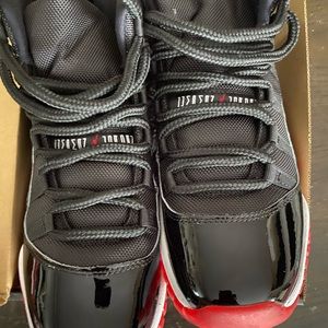 Jordan Retro 11 Bred GS size 7